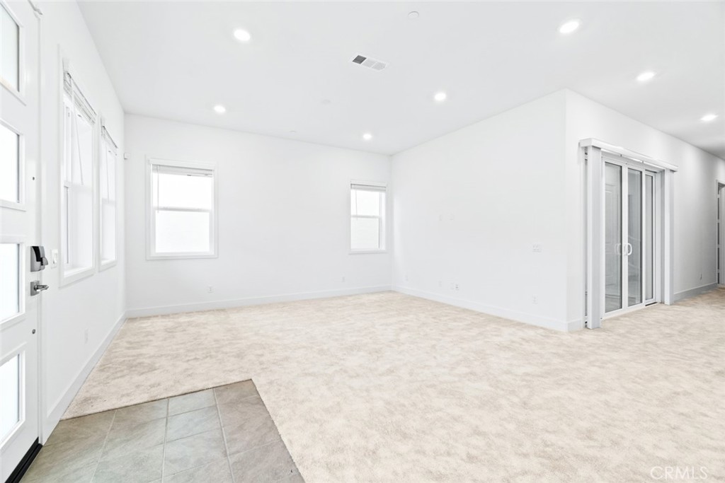 374 Baluster Irvine, CA 92618 - Photo 8 of 64 a view of an empty room
