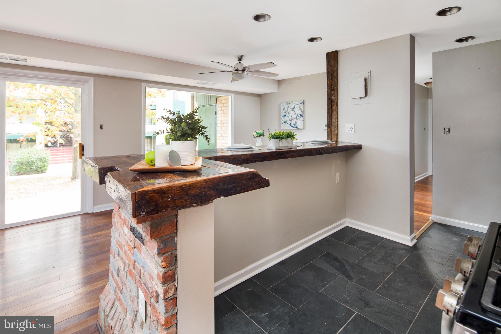 9274 Adelphi Road, Unit 12 Hyattsville, MD 20783 - Photo 6 of 16 Fantastic natural light