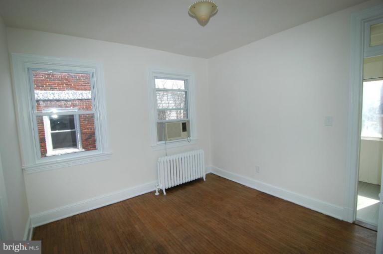 612 Rittenhouse Street Northwest Washington, DC 20011 - Photo 14 of 18 Bedroom #1