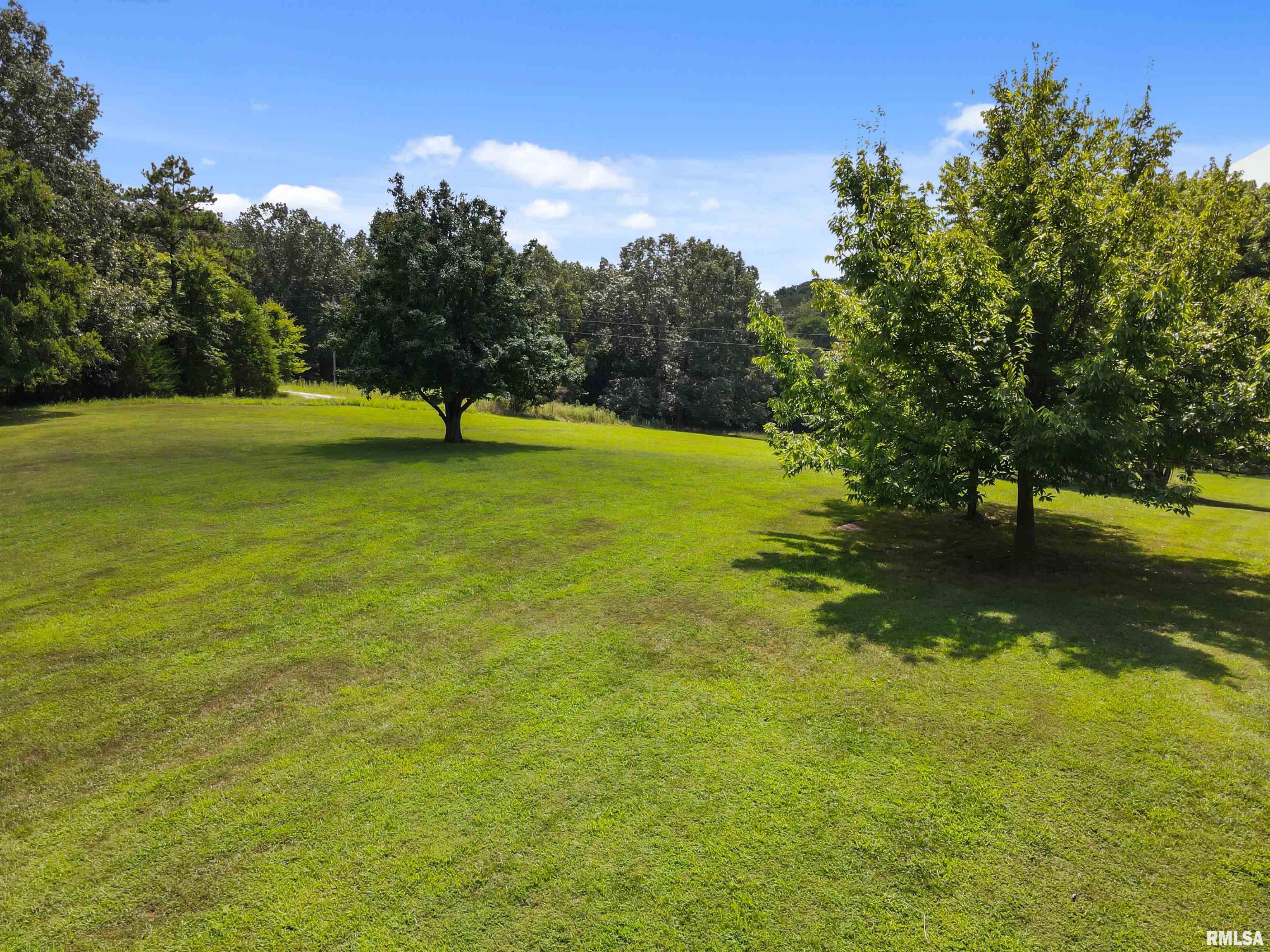 3700 Somerset Road Harrisburg, IL 62946 - Photo 5 of 21 Gallery Image 5