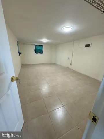 a view of a storage & utility room