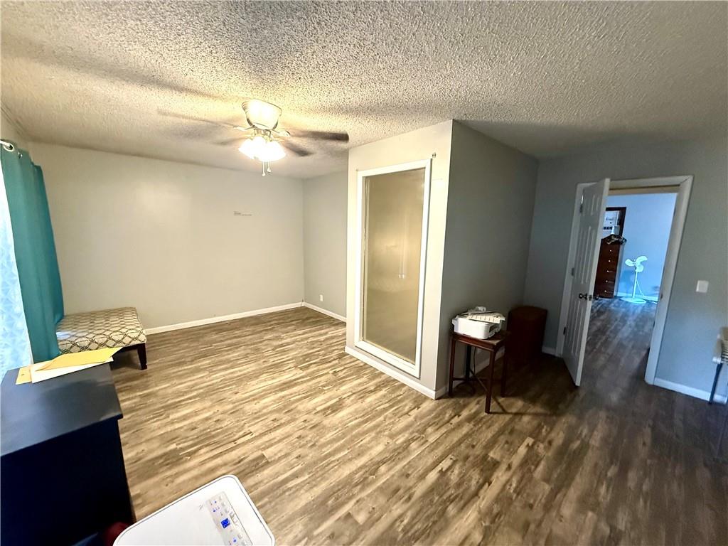 3127 Gene Field Road St. Joseph, MO 64506 - Photo 15 of 25