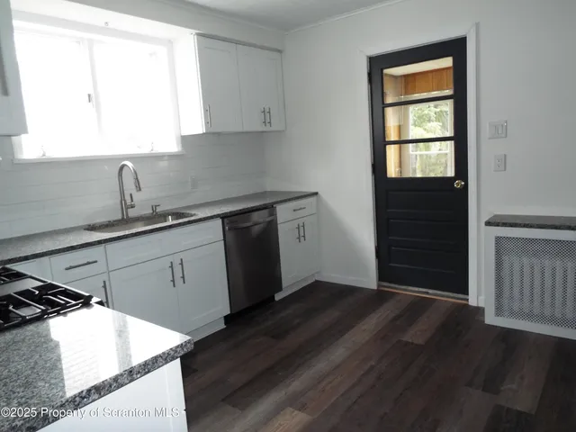 $234,900 | 164 Welles Street, Forty Fort, PA 18704