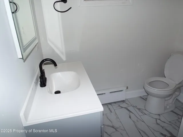 $234,900 | 164 Welles Street, Forty Fort, PA 18704