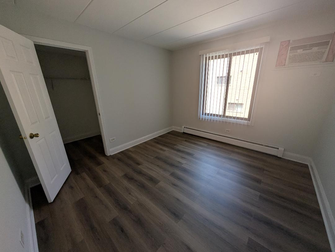 6005 Marshall Avenue, Unit 8 Chicago Ridge, IL 60415 - Photo 10 of 11