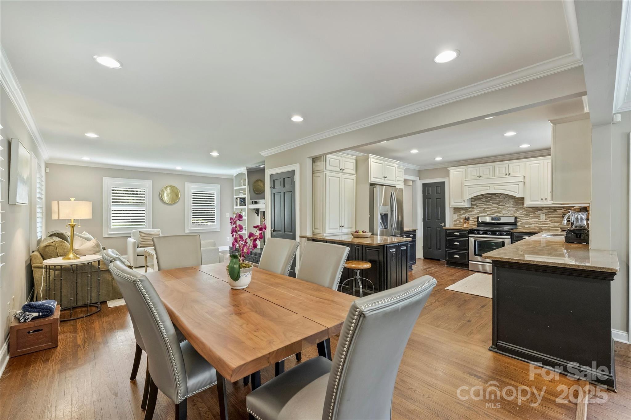830 Jefferson Drive Charlotte, NC 28270 - Photo 9 of 38 a view of a dining room with furniture