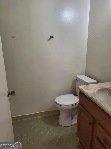 $80,000 | 103 Westcliff Circle, Unit A, Warner Robins, GA 31093