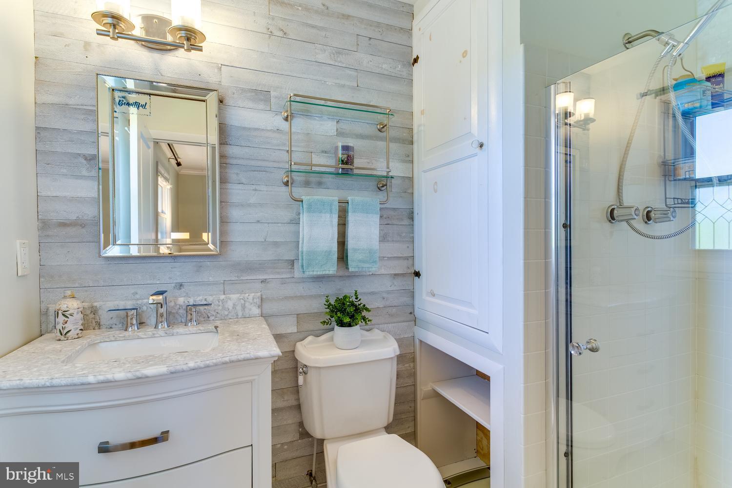 5900 Hanna Road Sykesville, MD 21784 - Photo 36 of 72 Updated Primary Bathroom