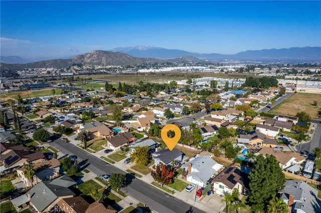 $679,999 | 22042 Tanager Street, Grand Terrace, CA 92313