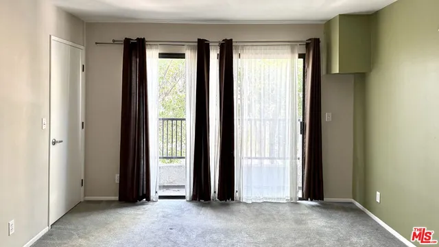 $5,000 | 1802 20th Street, Unit B, Santa Monica, CA 90404