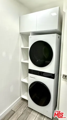 $5,000 | 1802 20th Street, Unit B, Santa Monica, CA 90404