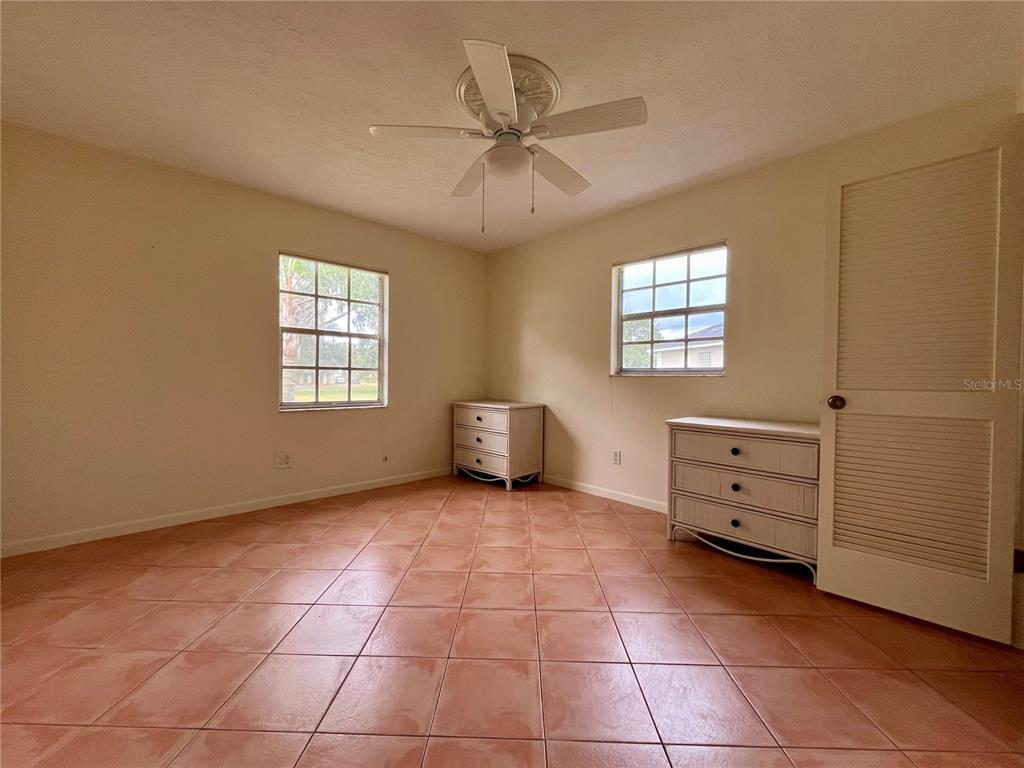 6604 Flicker Court Seffner, FL 33584 - Photo 20 of 32 a view of a livingroom with a window