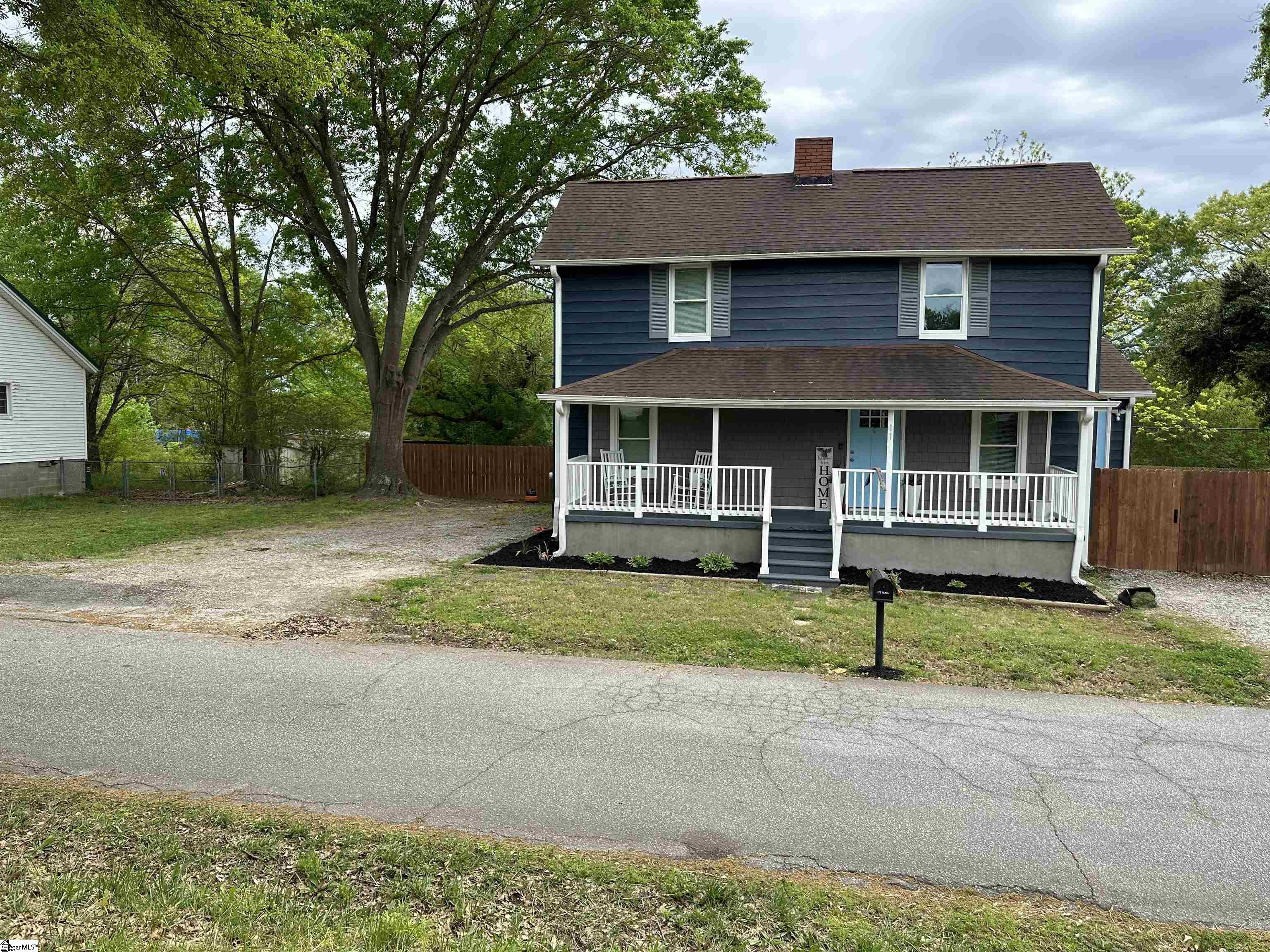 110 D Street Greer, SC 29650 - Photo 3 of 26 Gallery Image 3