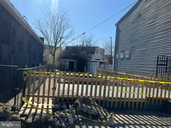 $67,000 | 310 Jersey Avenue, Gloucester City, NJ 08030