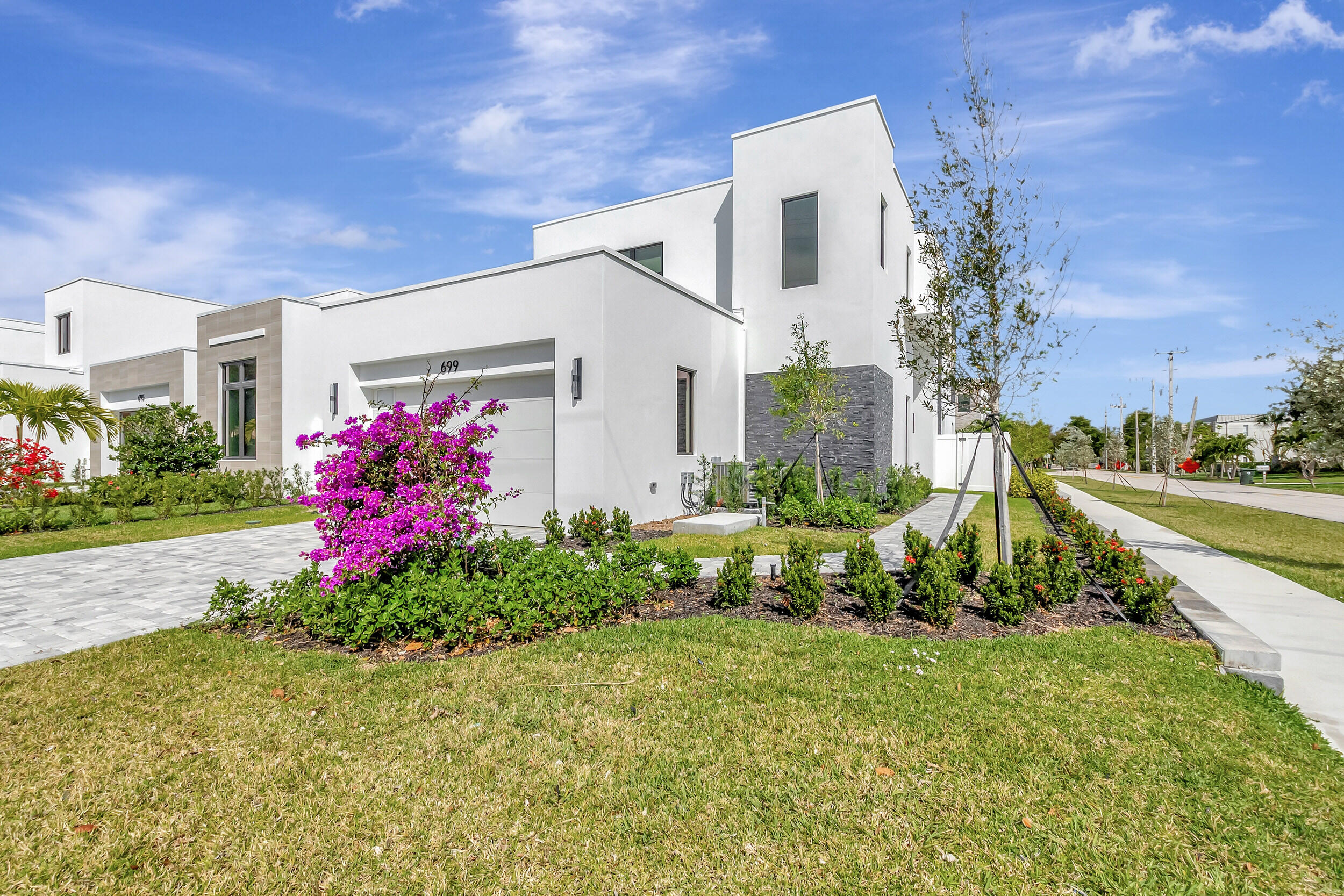 699 Kingsbridge Street Boca Raton, FL 33487 - Photo 2 of 39 03_dsc_1108