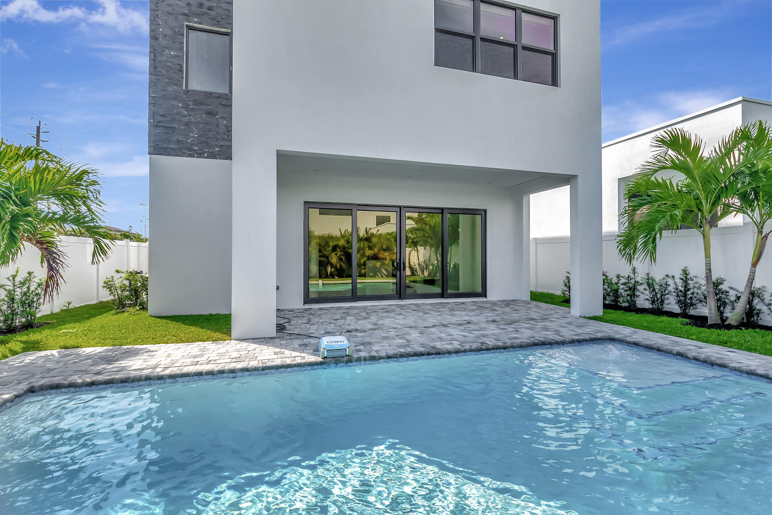 699 Kingsbridge Street Boca Raton, FL 33487 - Photo 38 of 39 23_dsc_1208