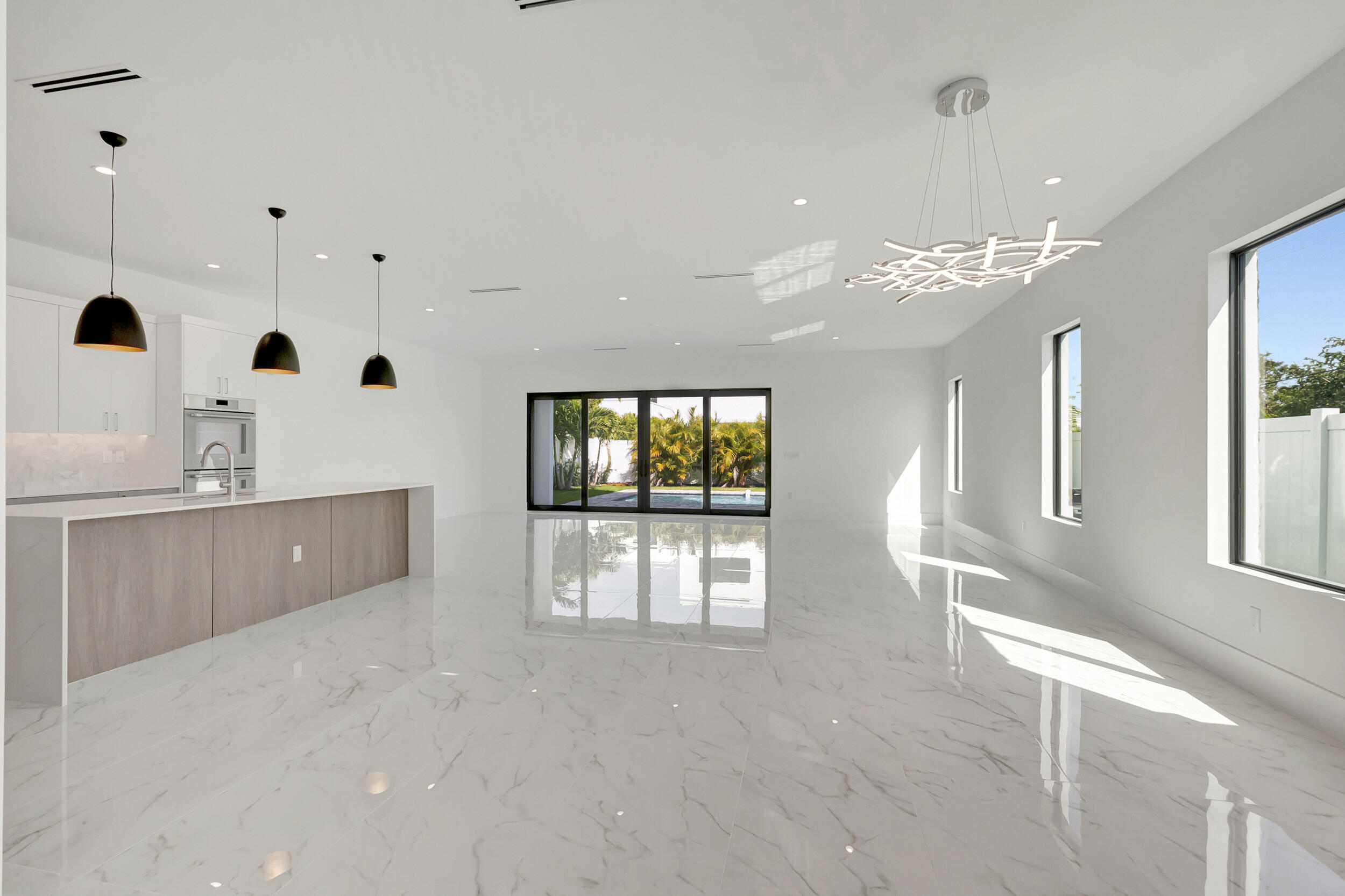 699 Kingsbridge Street Boca Raton, FL 33487 - Photo 6 of 39 07_dsc_1128