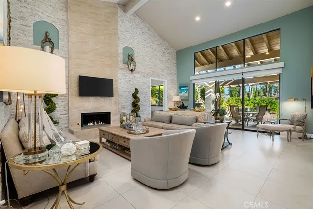 $1,195,000 | 310 Running Springs Drive, Palm Desert, CA 92211