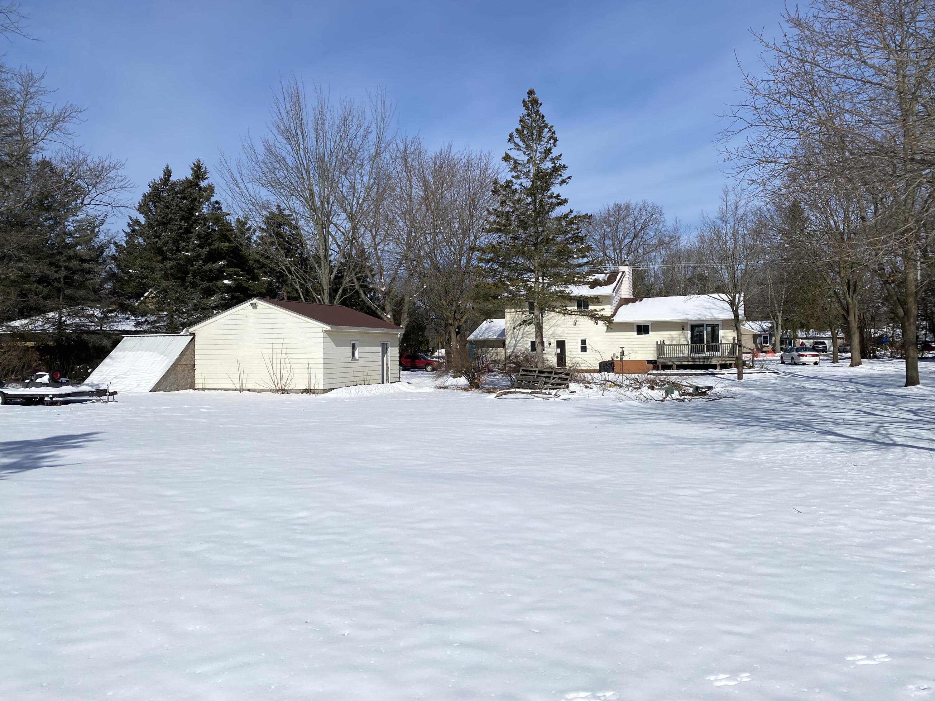 1479 West Giles Road Muskegon, MI 49445 - Photo 12 of 49 1479 W Giles Road