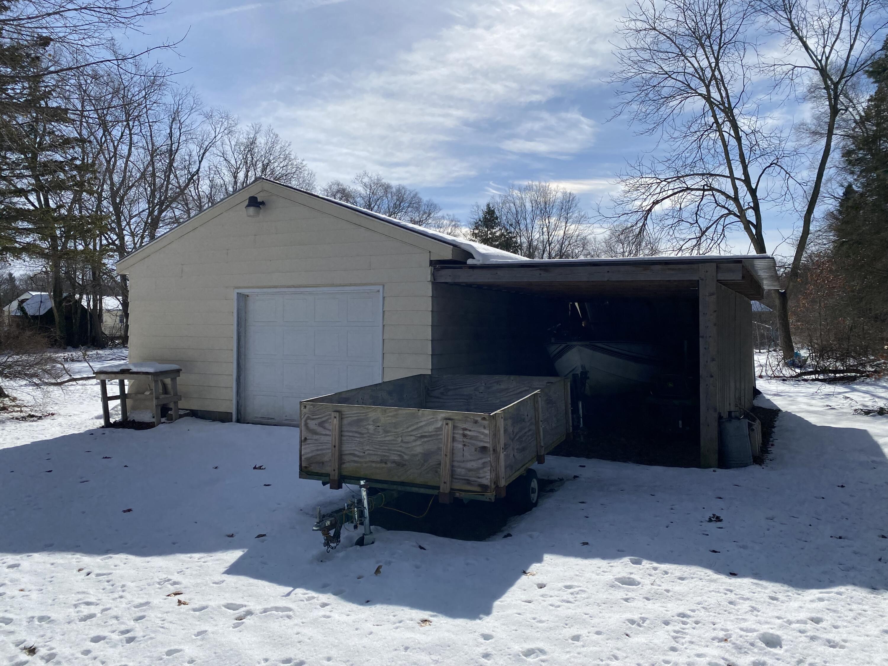 1479 West Giles Road Muskegon, MI 49445 - Photo 10 of 49 1479 W Giles Road