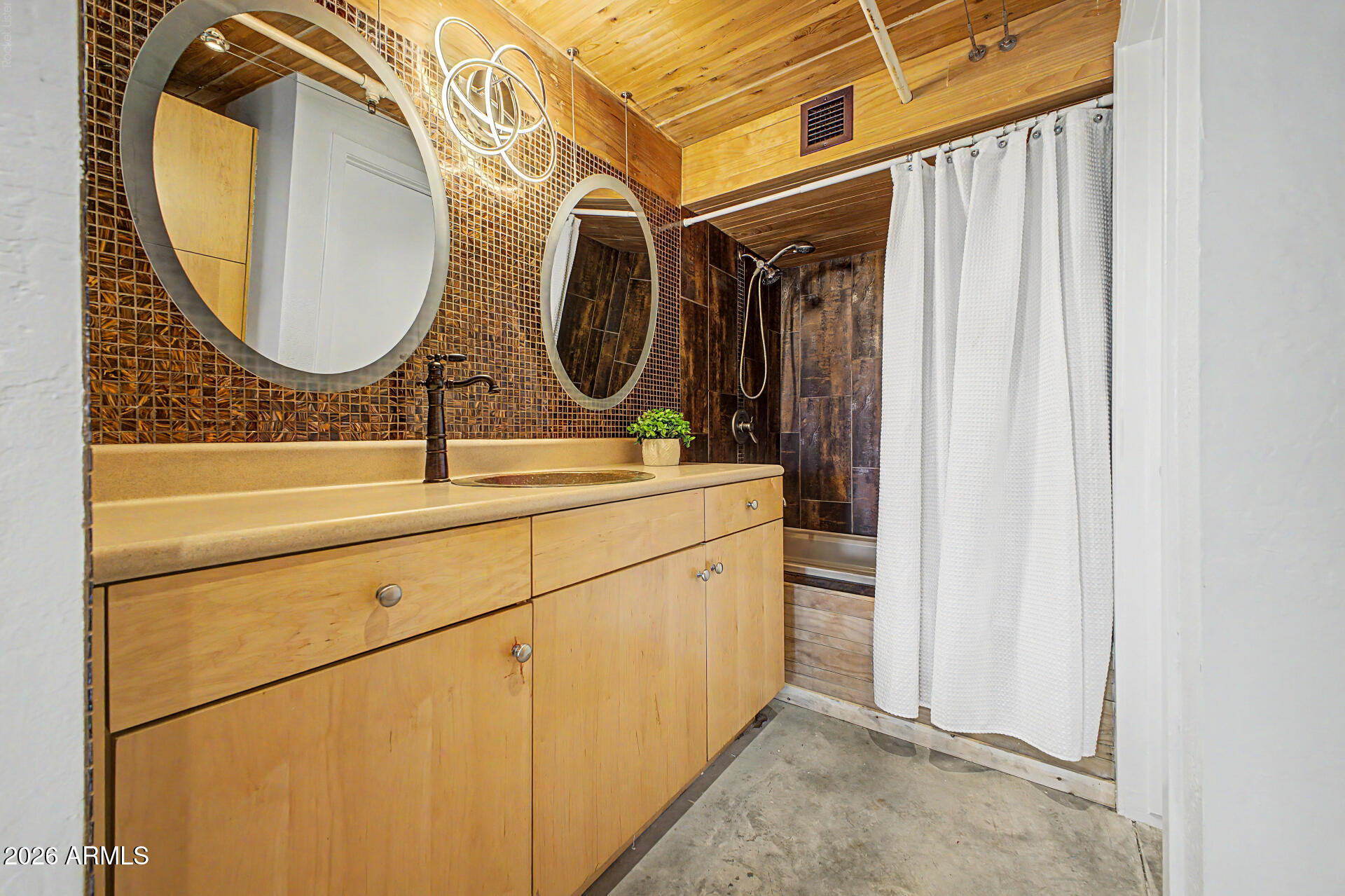 914 East Osborn Road, Unit 417 Phoenix, AZ 85014 - Photo 17 of 26 29-Osborn