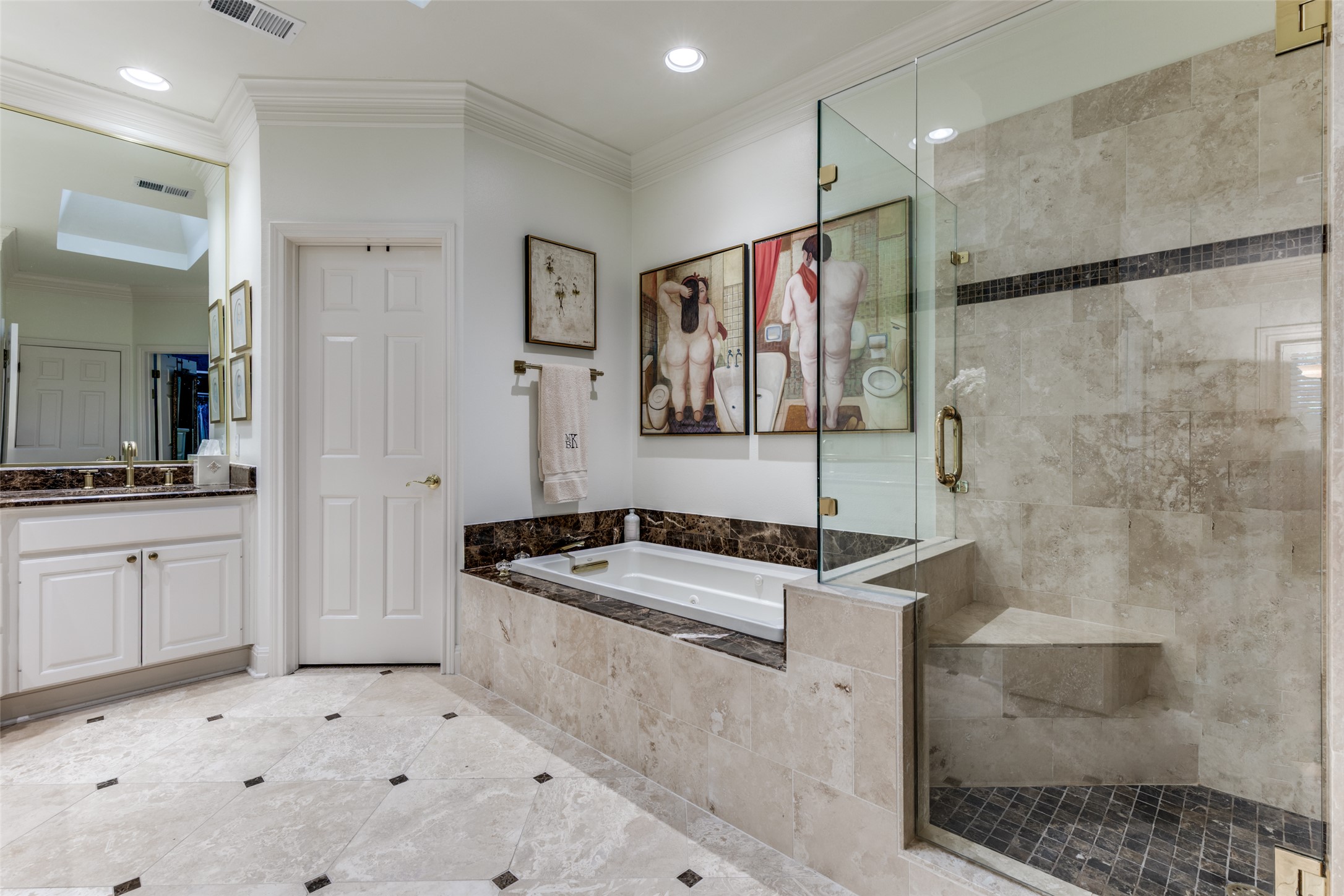 6815 Cougar Run Austin, TX 78731 - Photo 13 of 27 Primary bathroom with two big walk in closets