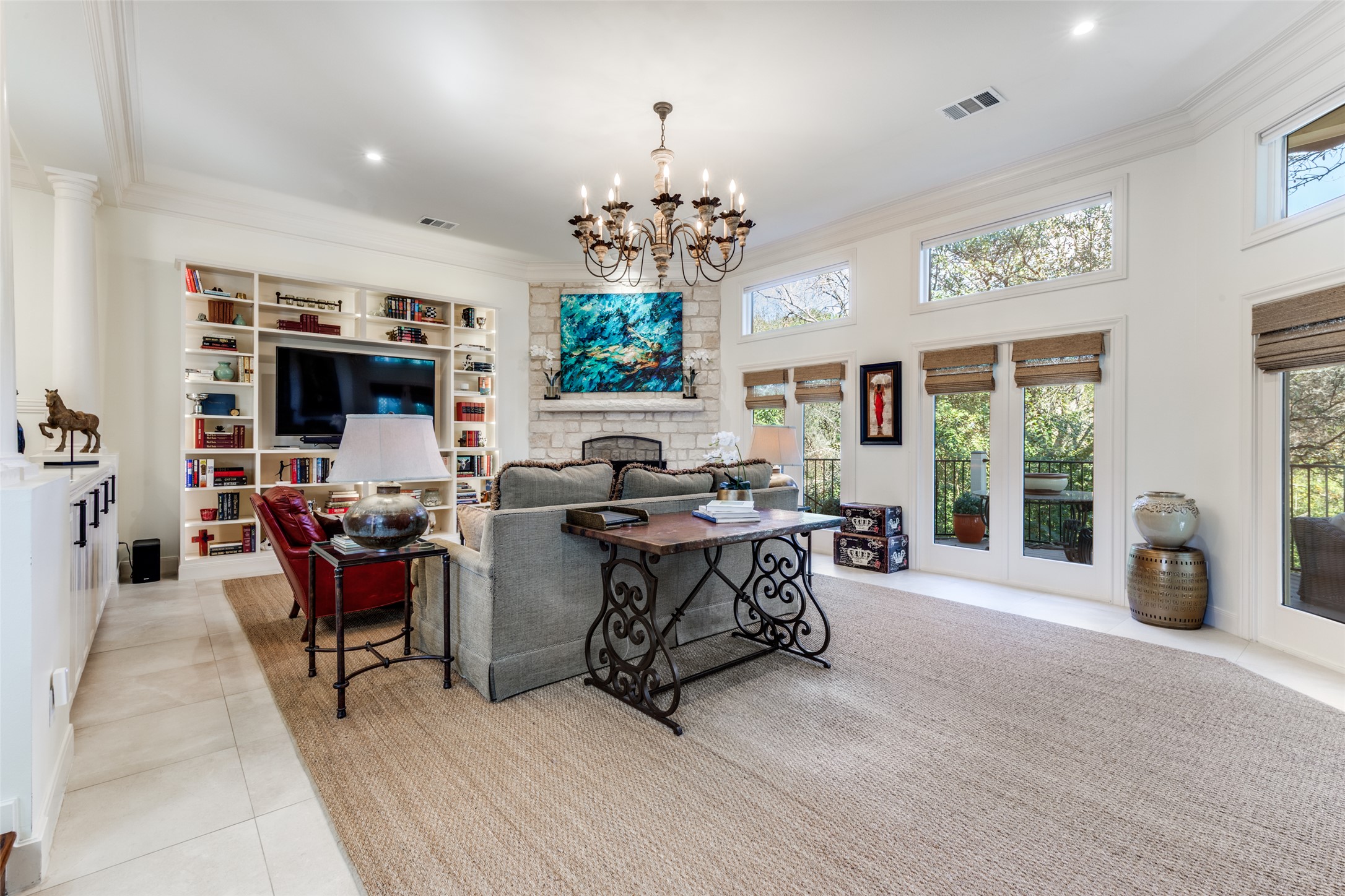 6815 Cougar Run Austin, TX 78731 - Photo 5 of 27