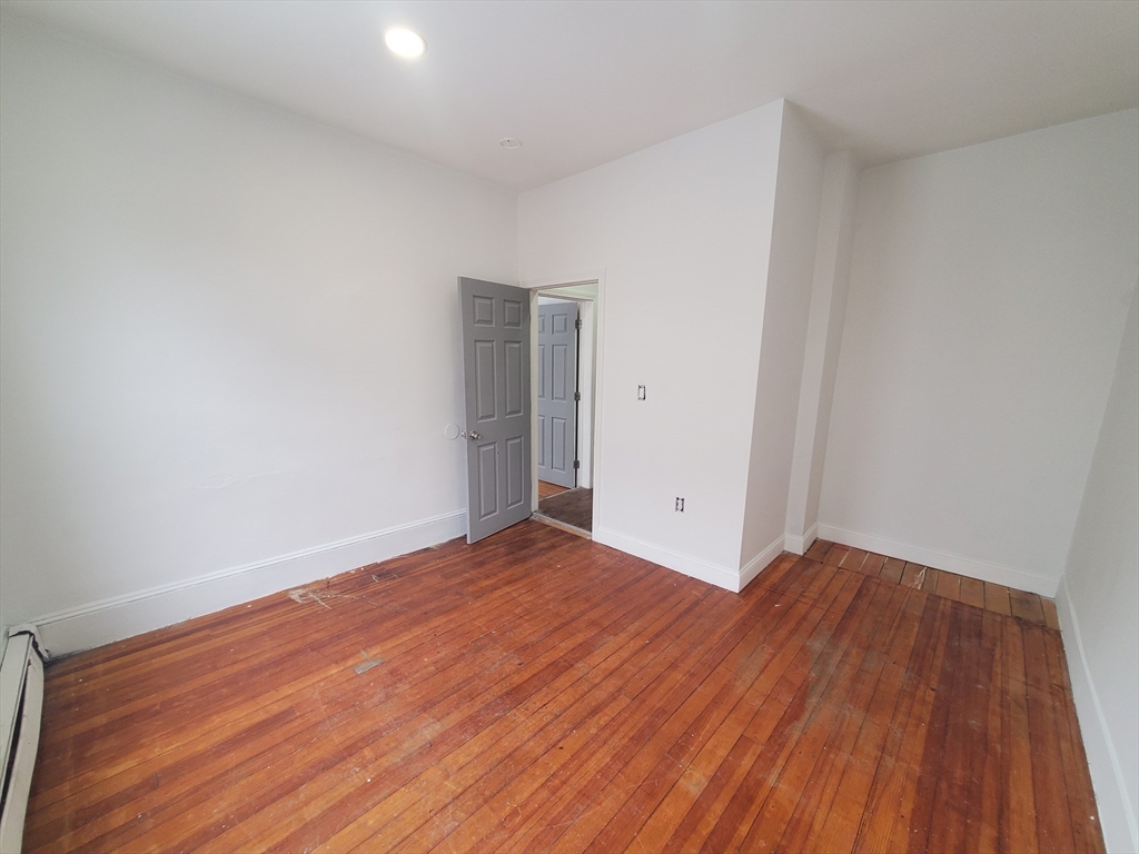 97 High Street Haverhill, MA 01832 - Photo 12 of 39