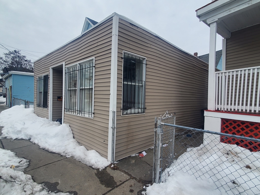 97 High Street Haverhill, MA 01832 - Photo 6 of 39