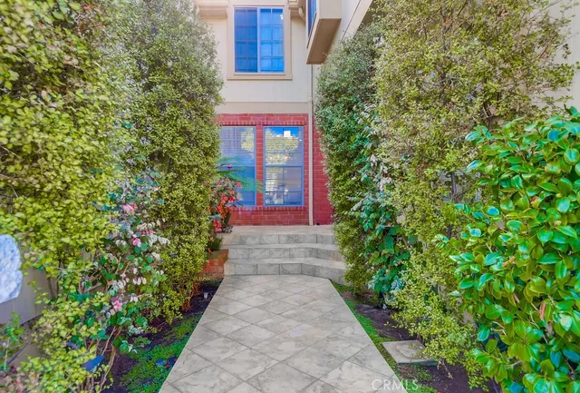 $5,800 | 6172 Eaglecrest Drive, Huntington Beach, CA 92648