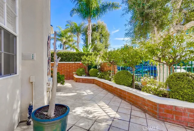 $5,800 | 6172 Eaglecrest Drive, Huntington Beach, CA 92648