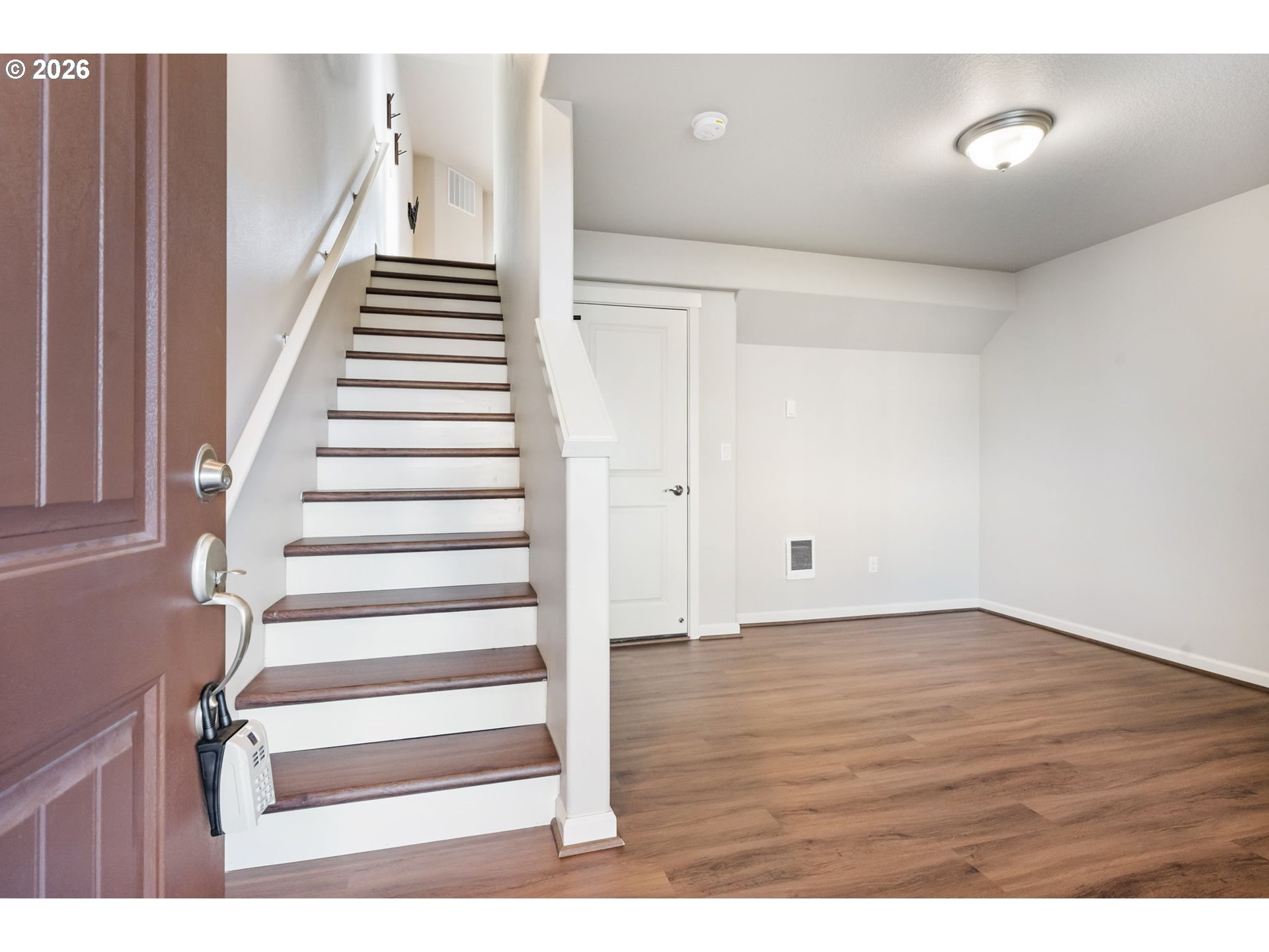 7436 Northwest Elise Avenue Portland, OR 97229 - Photo 4 of 28