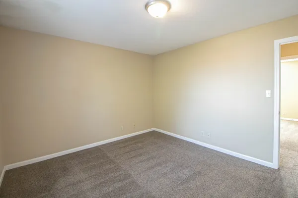 $905 | 363 Peabody Drive, Unit 2, Clarksville, TN 37042