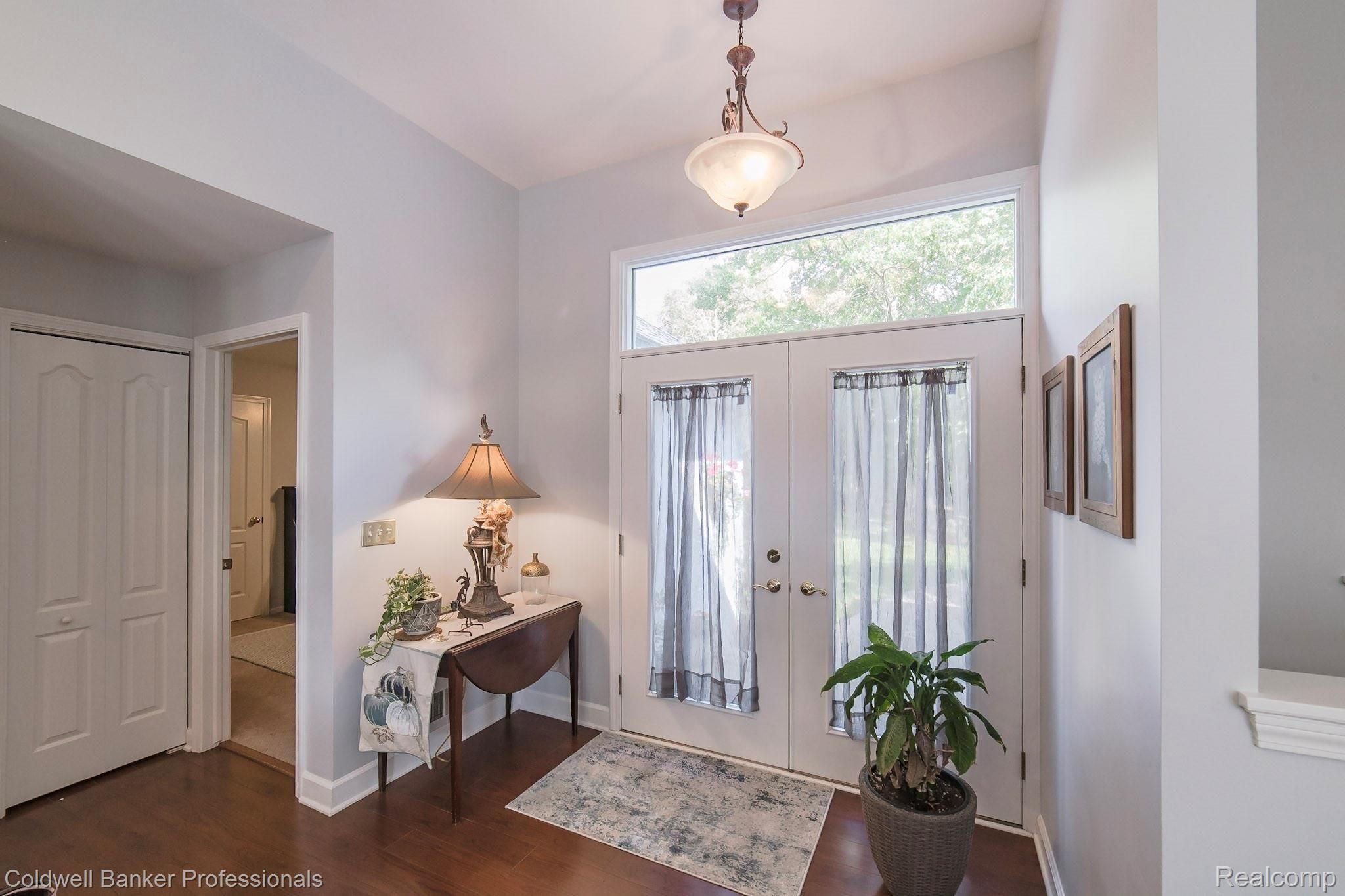 3135 Stanton Road Lake Orion, MI 48362 - Photo 6 of 67 8-DSC_7052.jpg