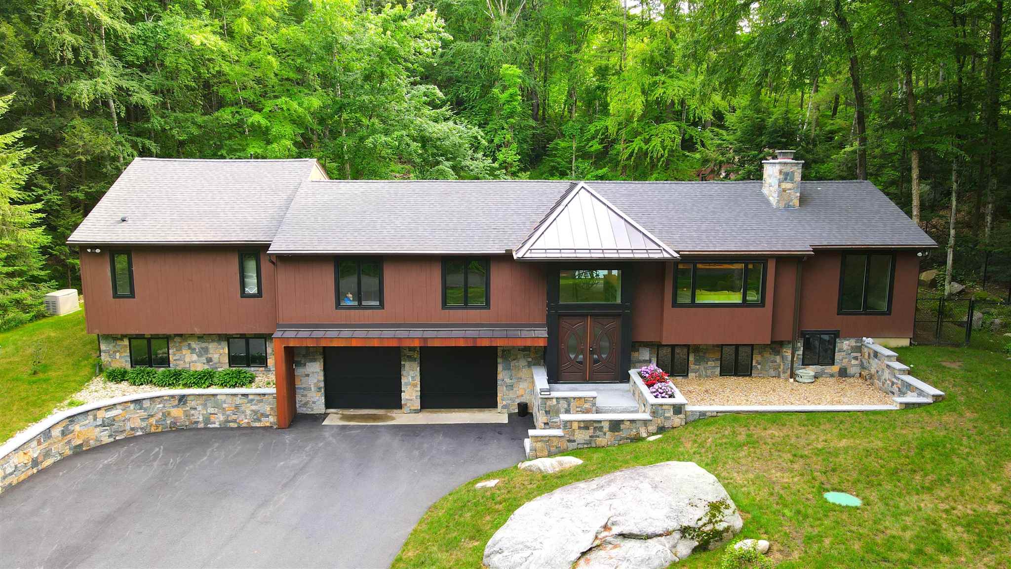3 Beebe Lane Merrimack, NH 03054 - Photo 1 of 34 Gallery Image 1