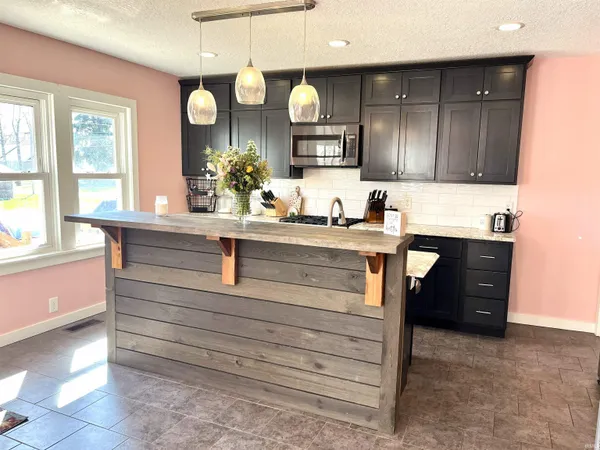 $224,900 | 926 South Morgan Street, Bluffton, IN 46714