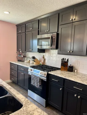 $229,900 | 926 South Morgan Street, Bluffton, IN 46714