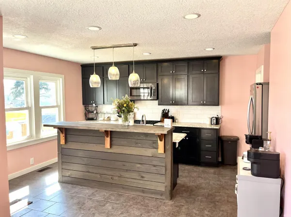 $229,900 | 926 South Morgan Street, Bluffton, IN 46714