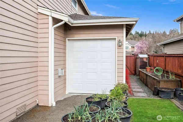 $699,000 | 1515 Daffodil Avenue Northeast, Orting, WA 98360