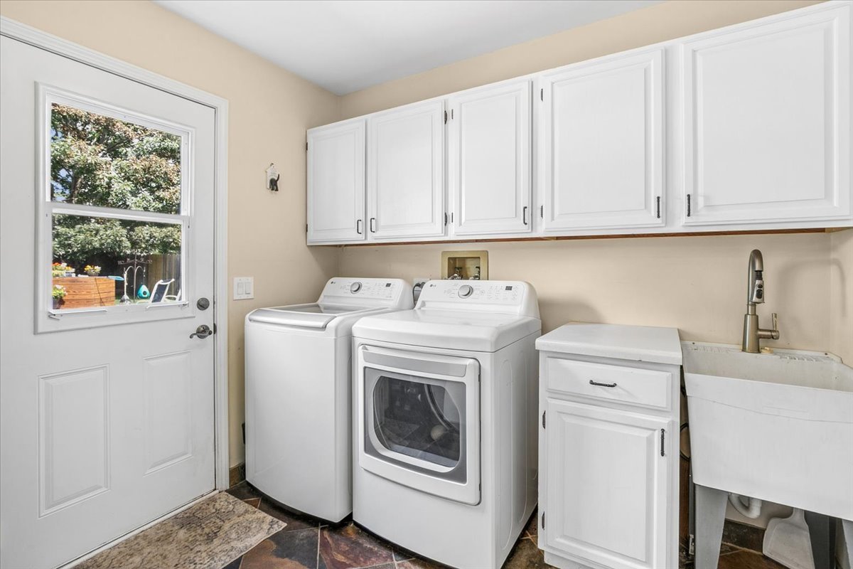 6079 Indian Trail Road Gurnee, IL 60031 - Photo 20 of 29 Gallery Image 20