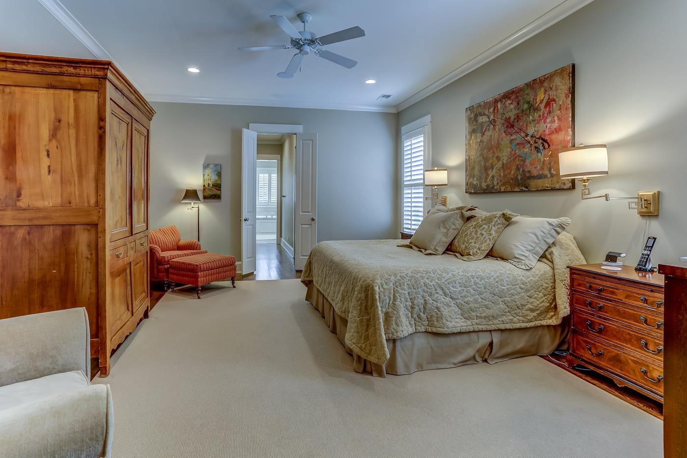 212 Avon Road Memphis, TN 38117 - Photo 12 of 21 a spacious bedroom with a bed and furniture