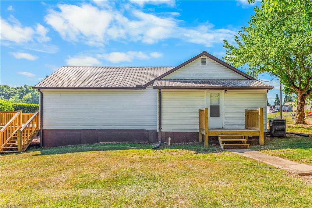 161 Cedar Forest Road Ronda, NC 28670 - Photo 20 of 26