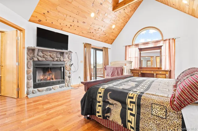 a close view of sink