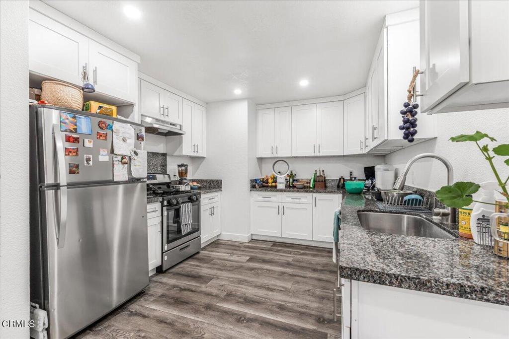 1155 Richmond Road Santa Paula, CA 93060 - Photo 13 of 61