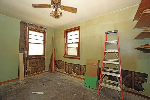 $149,900 | 26920 97th Street, Salem Lakes, WI 53179