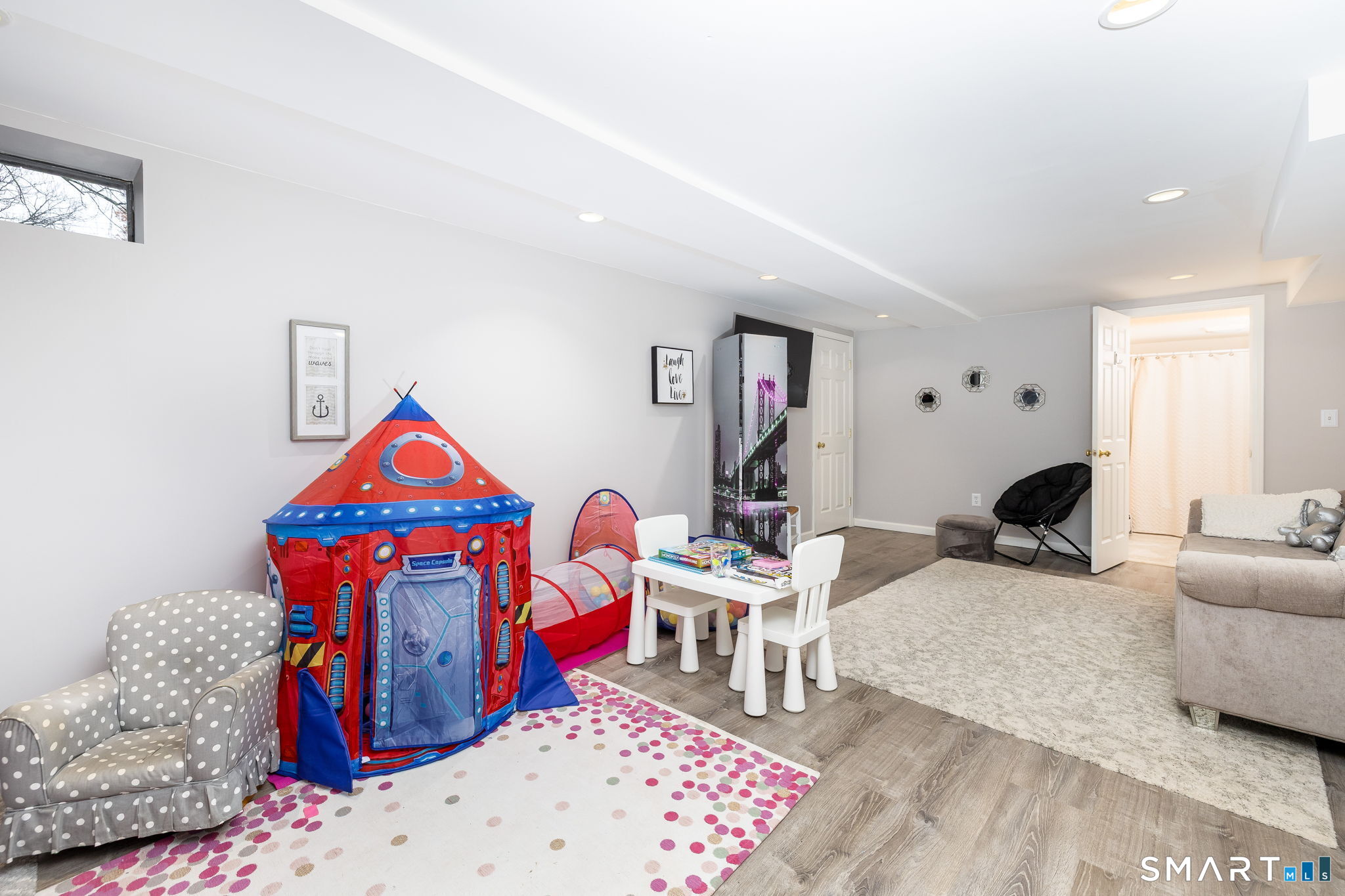 14 Haynes Road West Hartford, CT 06117 - Photo 16 of 25