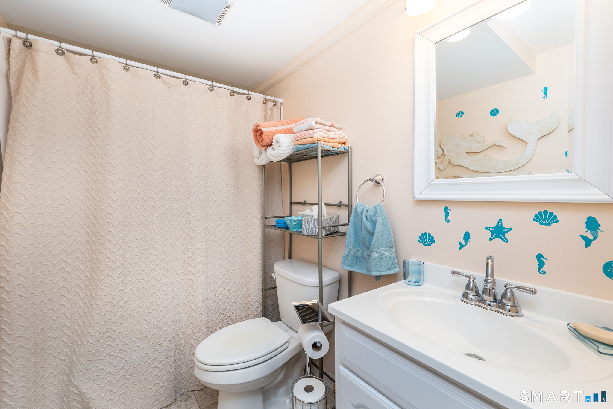 14 Haynes Road West Hartford, CT 06117 - Photo 20 of 25