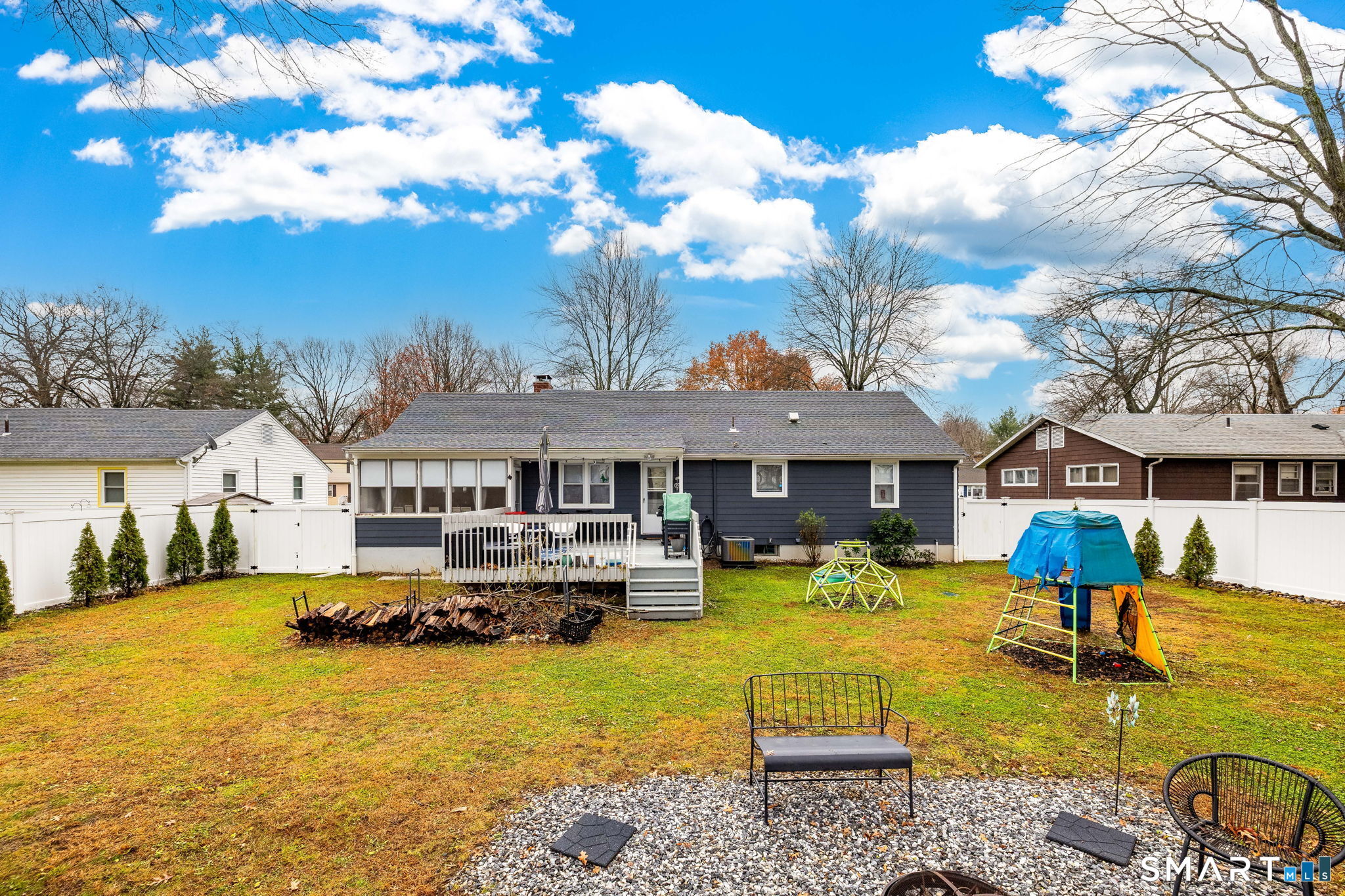 14 Haynes Road West Hartford, CT 06117 - Photo 24 of 25