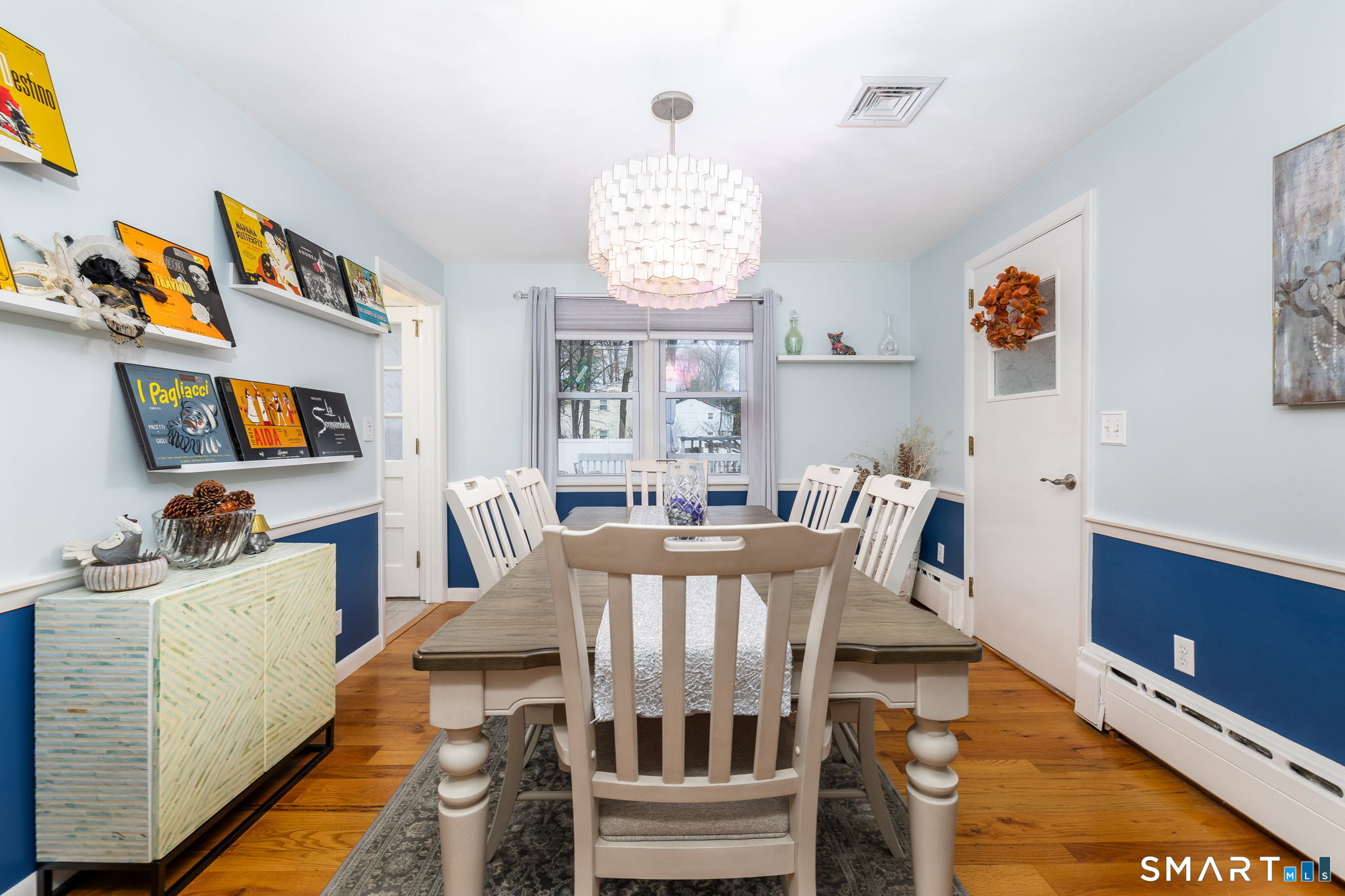 14 Haynes Road West Hartford, CT 06117 - Photo 5 of 25