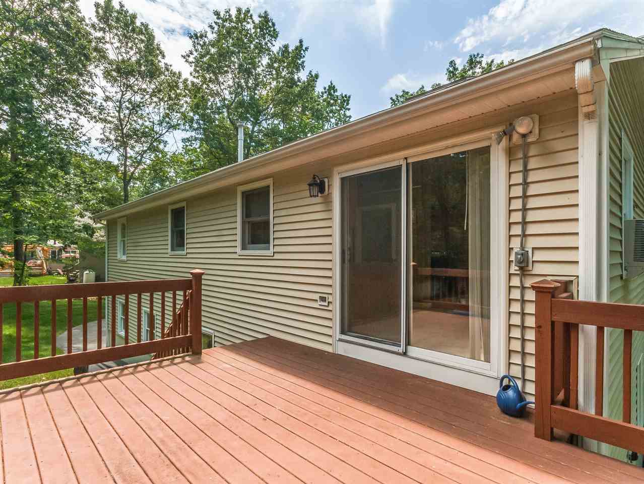 17 Garvin Road Derry, NH 03038 - Photo 33 of 40